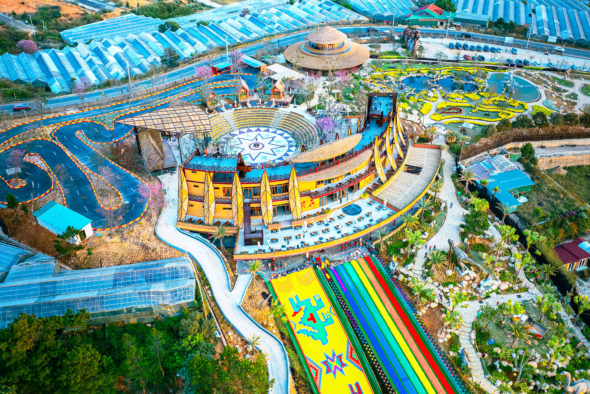 Không gian vui chơi giải trí Langbiang Land
